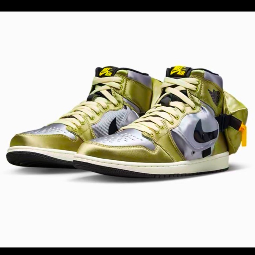 Air Jordan Retro 1 Utility sneakers, New in Box, M13